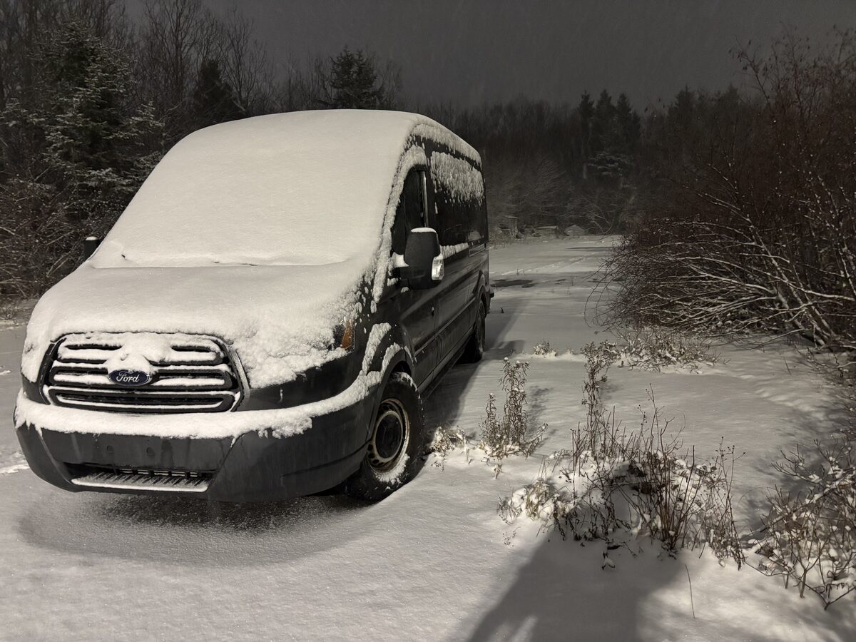 Cold-weather parking context for evaluating insulation, freeze protection, and overnight heat retention.